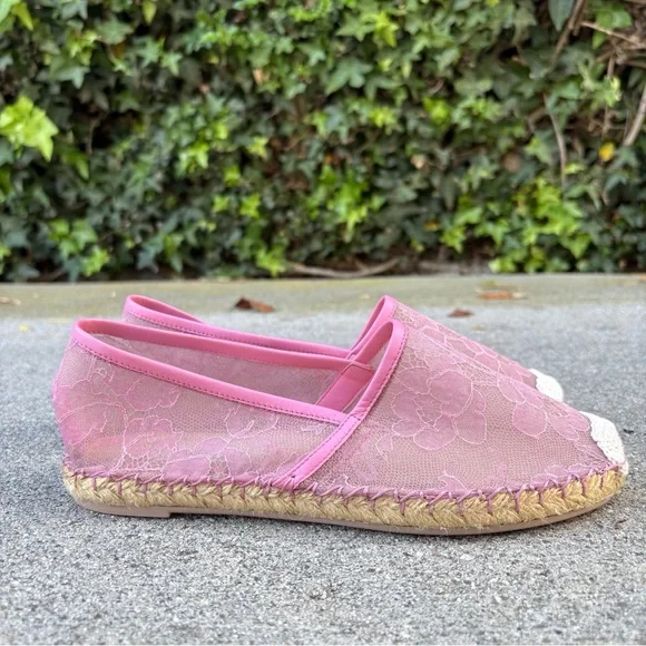 Valentino Garavani pink lace and leather espadrille flats size IT 36 US 6 NEW